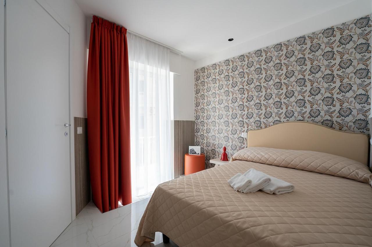 Pc Boutique H Napoli Centro, By Clapa Group Hotel ภายนอก รูปภาพ