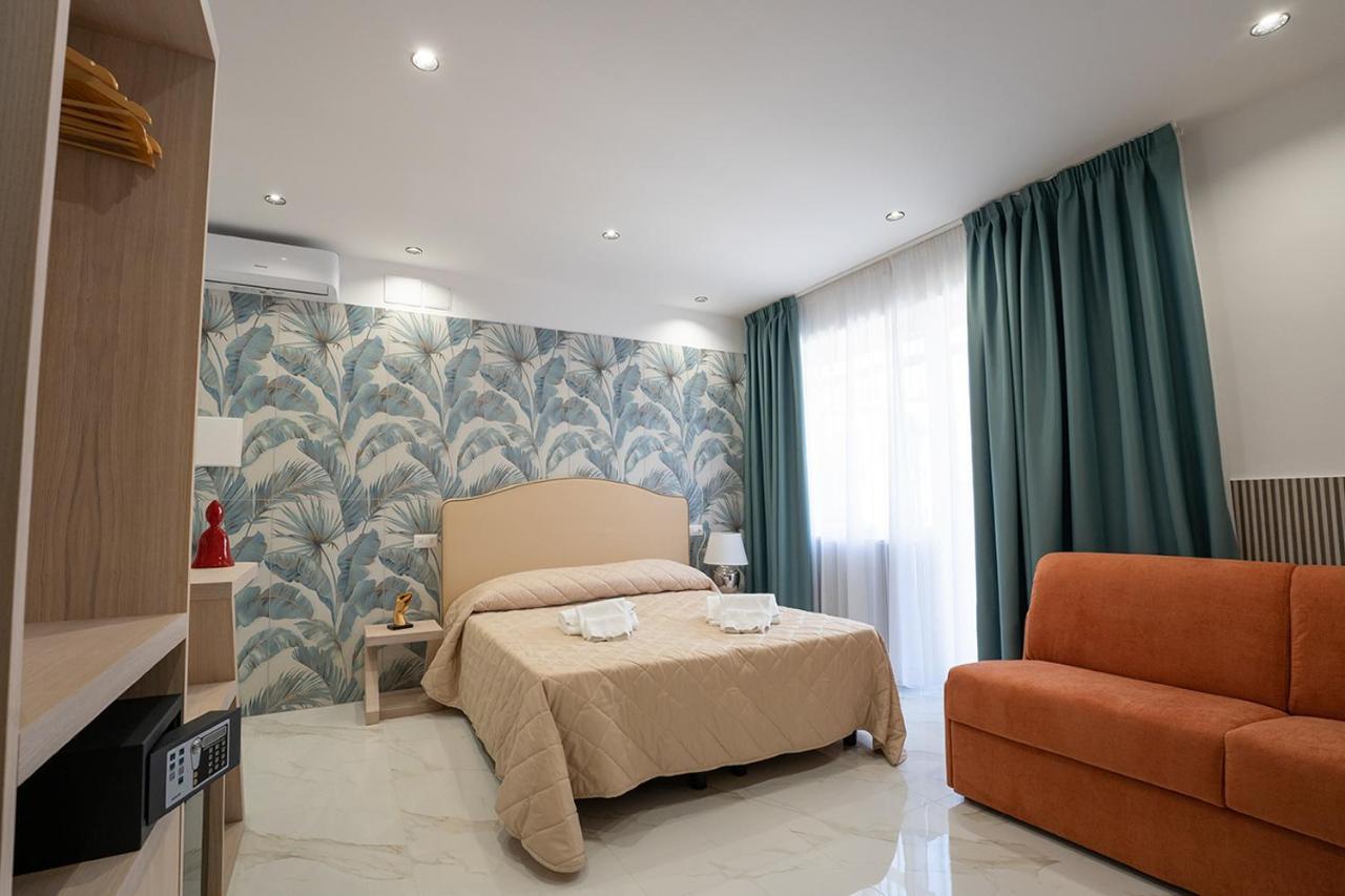 Pc Boutique H Napoli Centro, By Clapa Group Hotel ภายนอก รูปภาพ