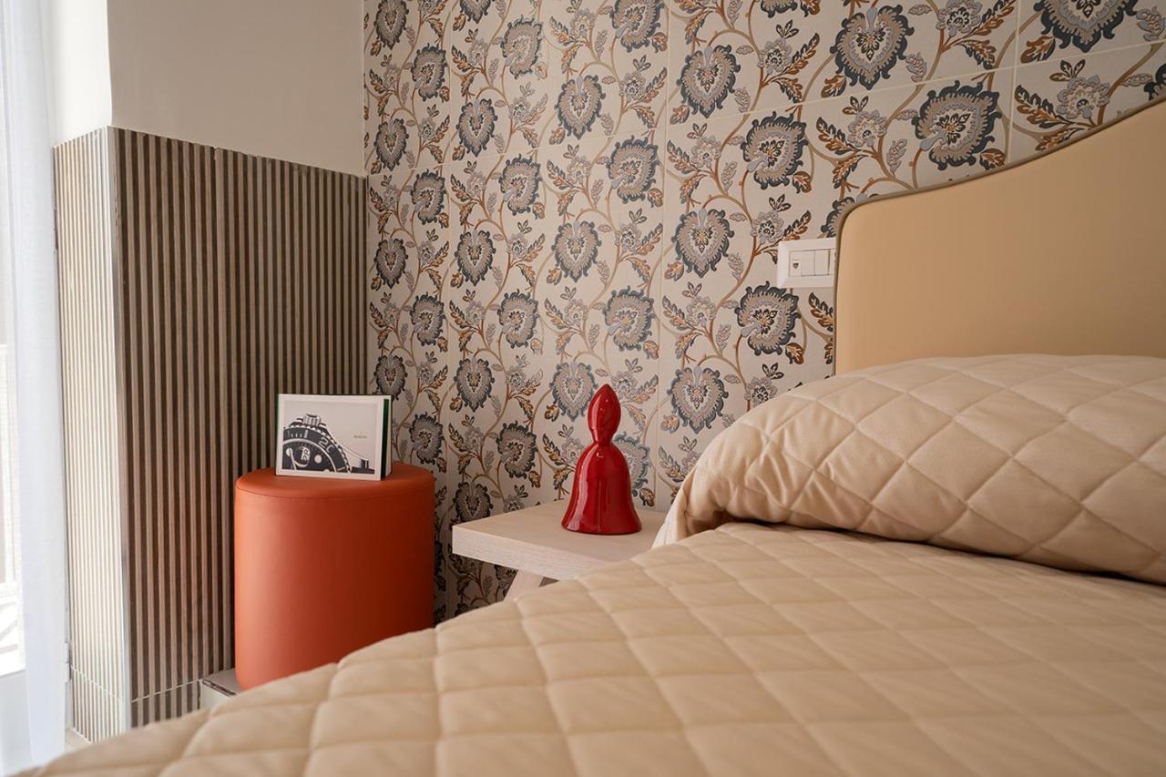 Pc Boutique H Napoli Centro, By Clapa Group Hotel ภายนอก รูปภาพ